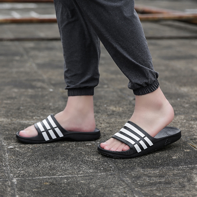 adidas Duramo Slide