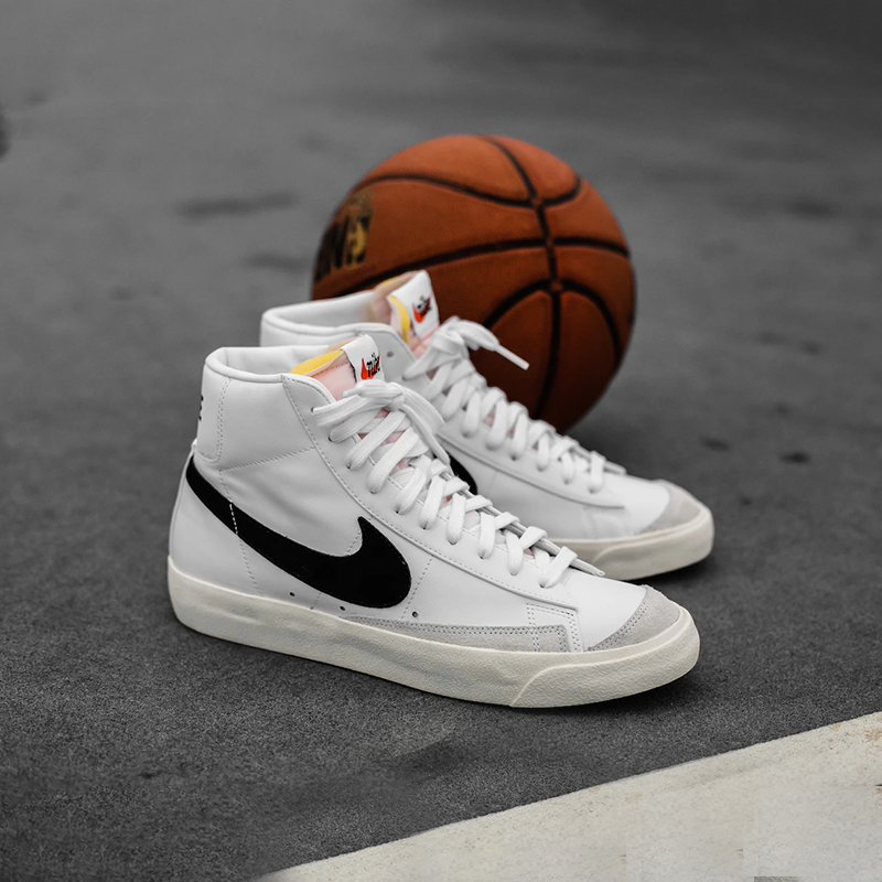 Nike Blazer 白灰黑