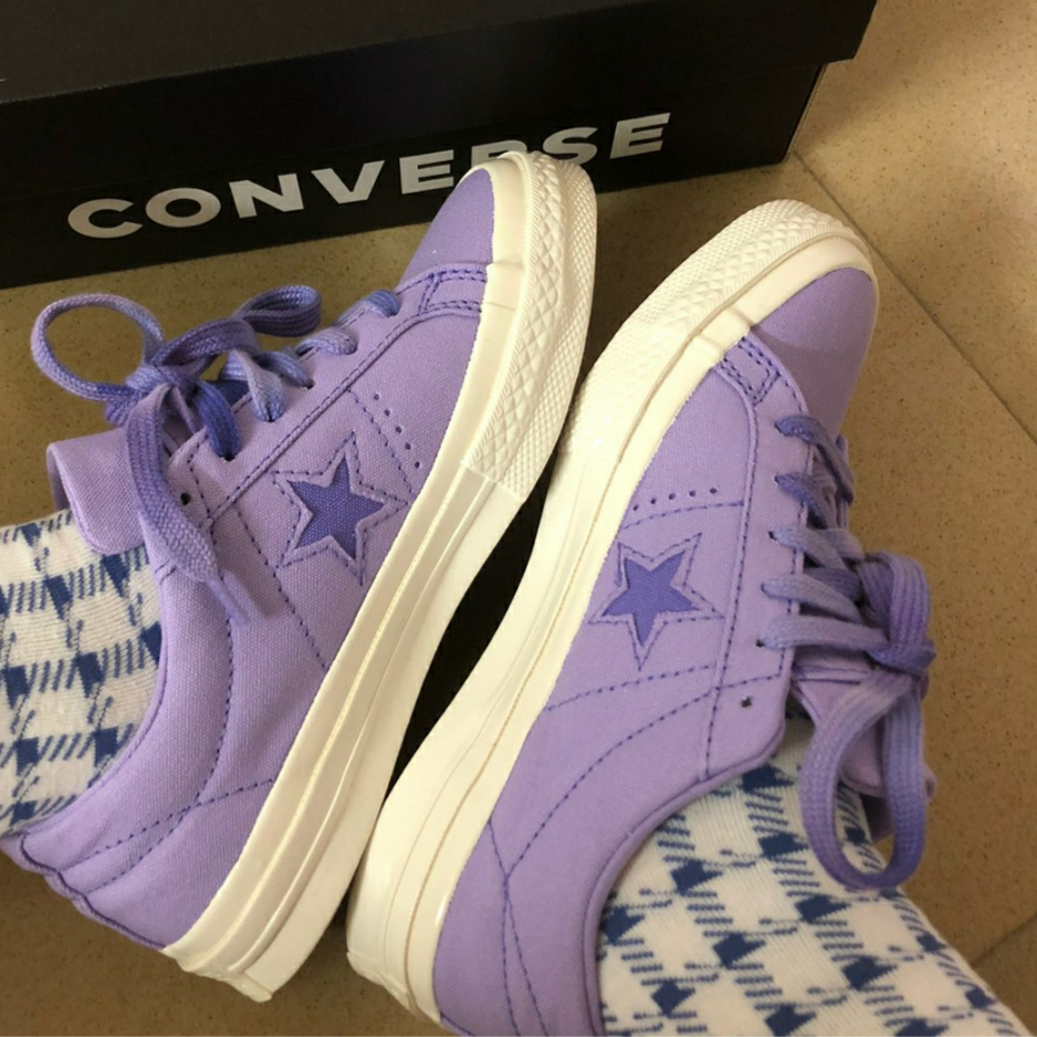 Converse One Star