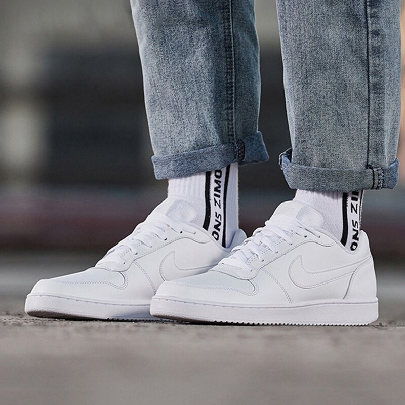 Nike Ebernon 纯白