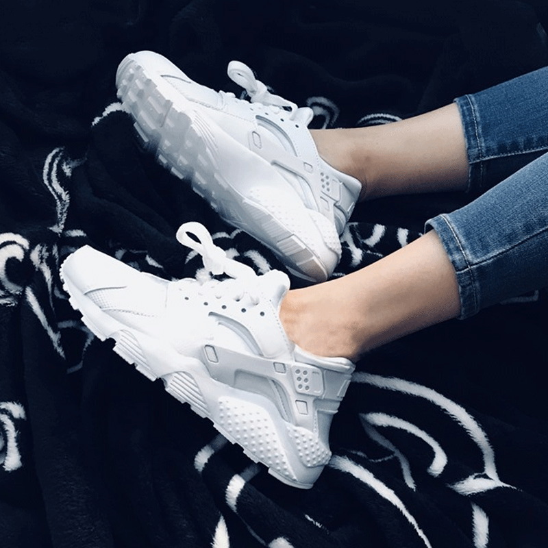 纯白