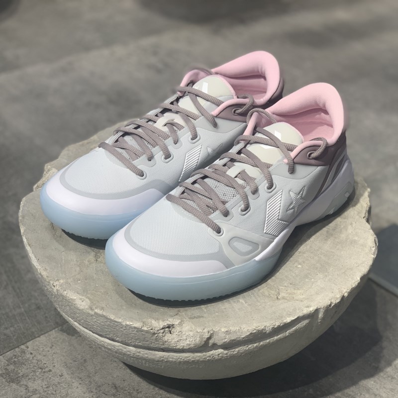  灰色/白