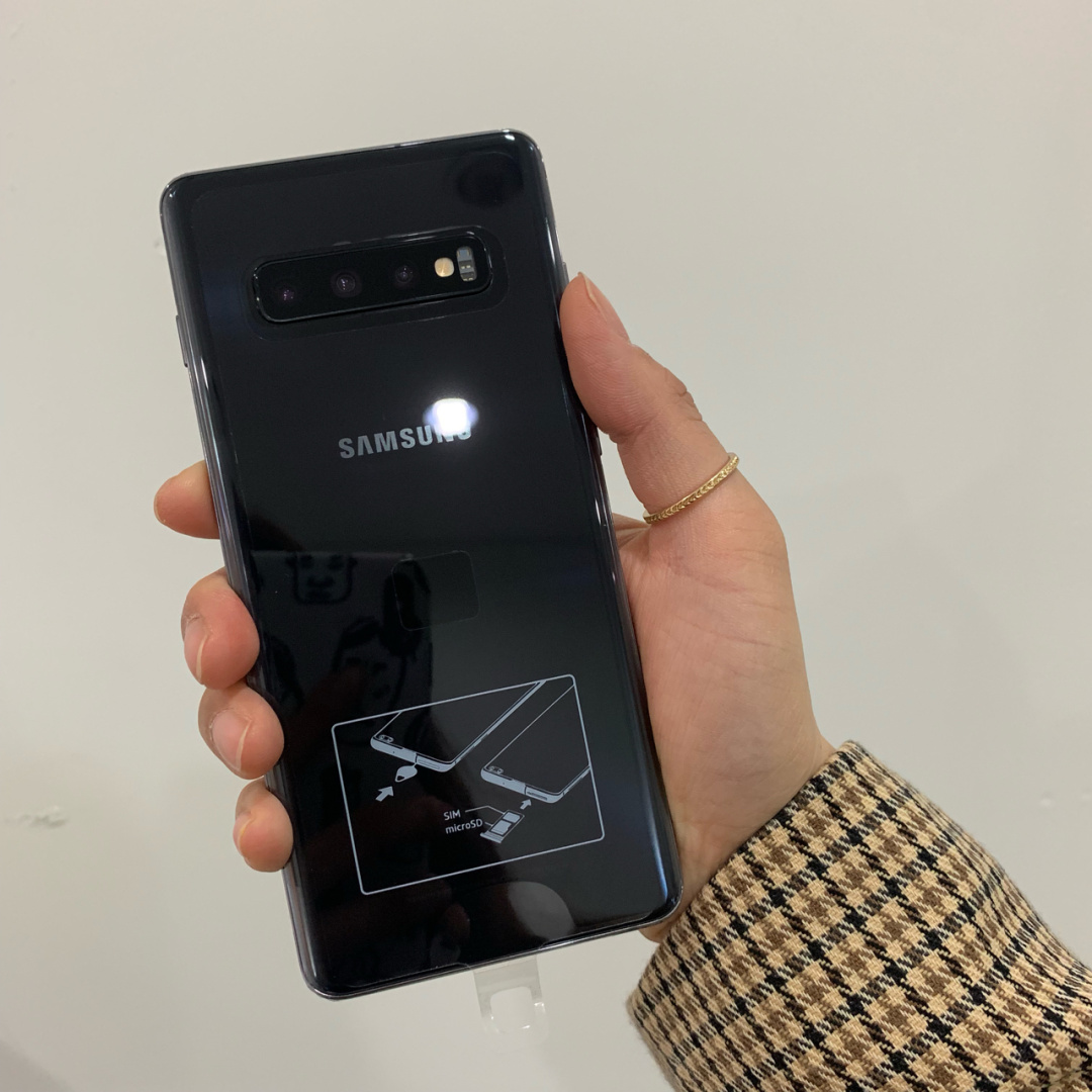 三星s10+