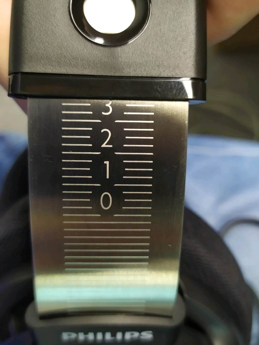 戴着眼镜都能戴着很舒服的头戴式大耳罩耳机