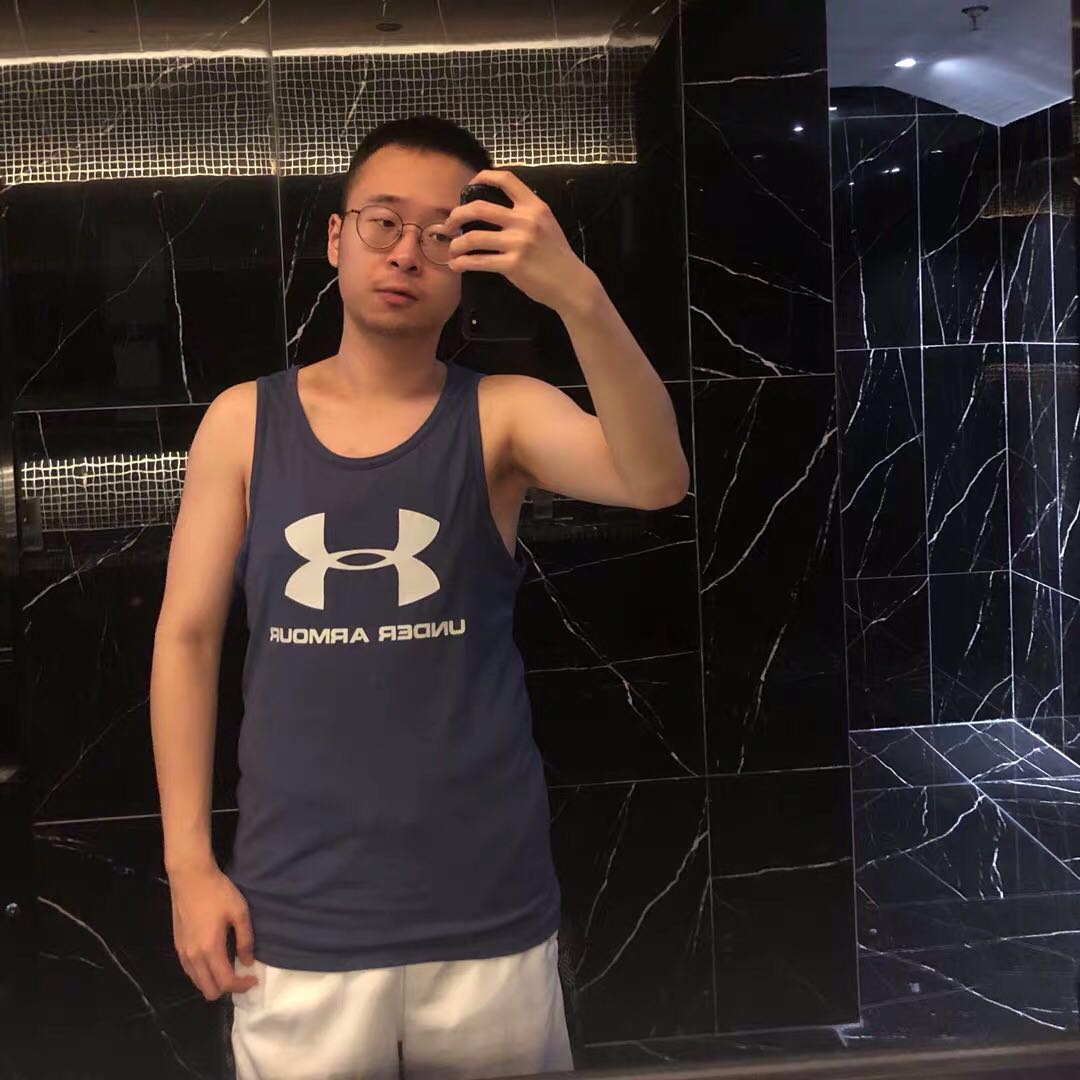 衣服很吸汗，夏天穿很透气