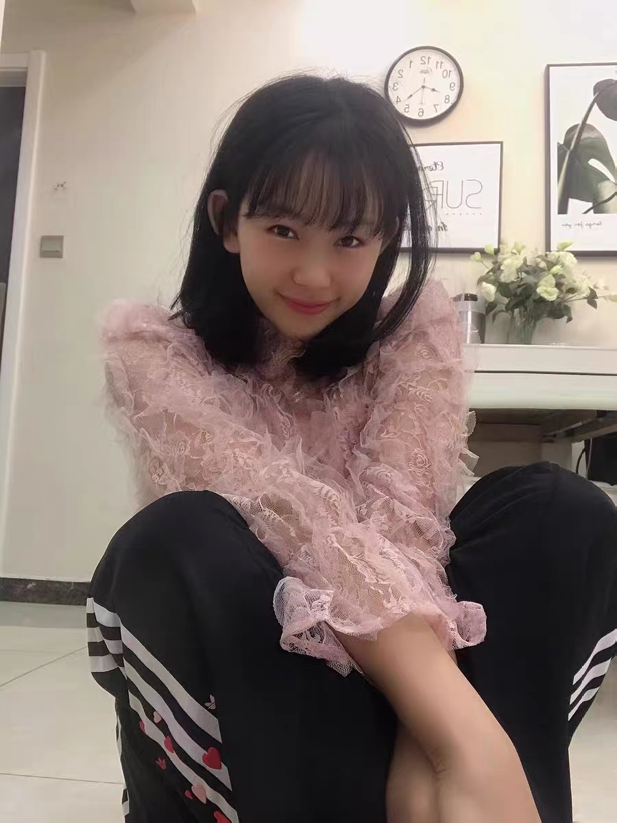 adidas Originals 直筒裤