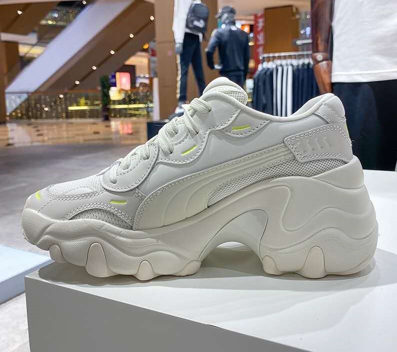 搭配什么衣服都好看