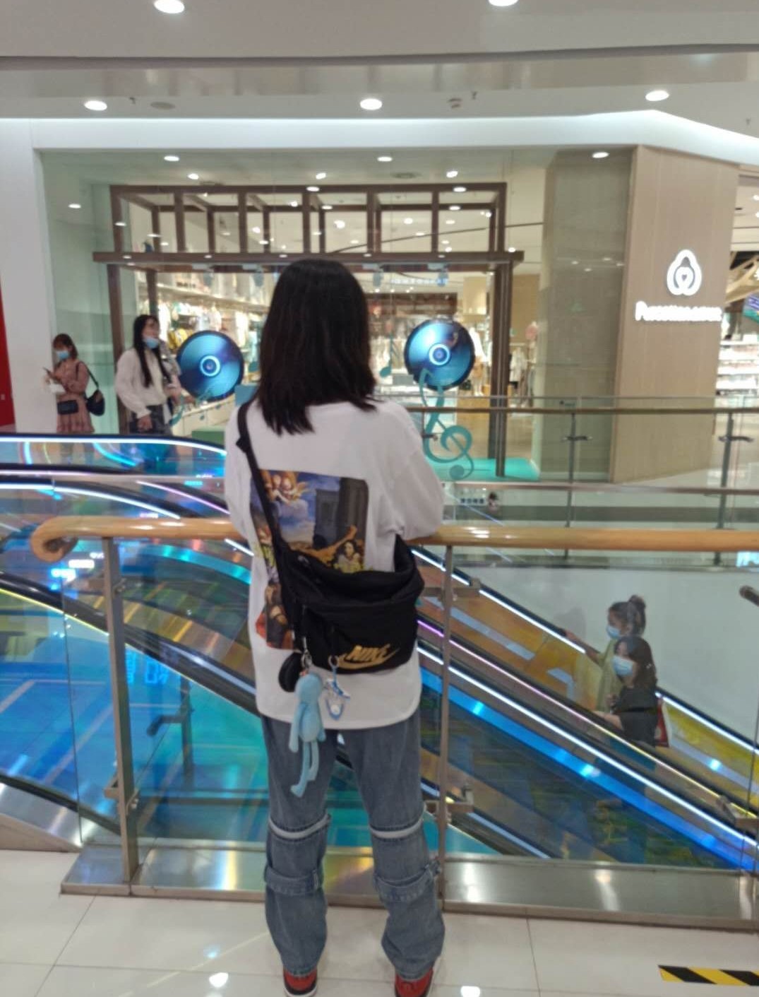 耐克王一博同款腰包Nike斜挎包
