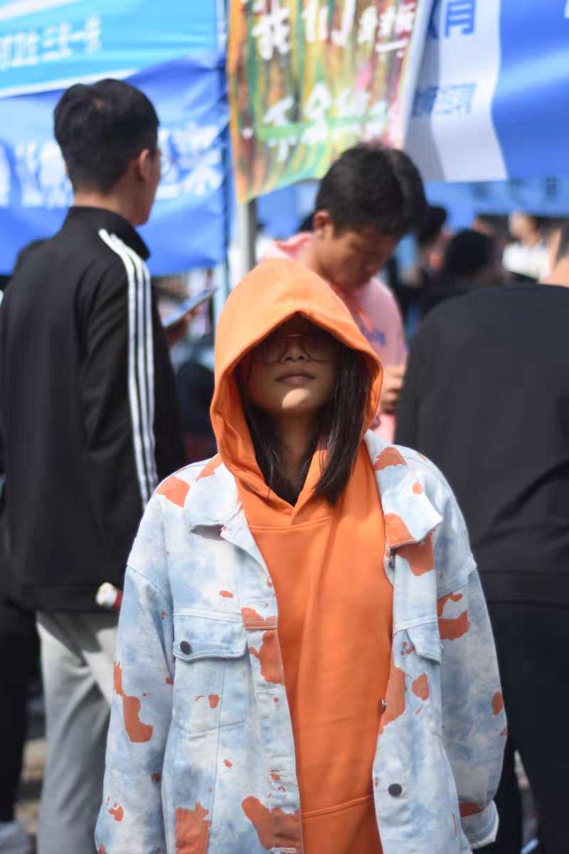 新款保暖连帽潮流卫衣