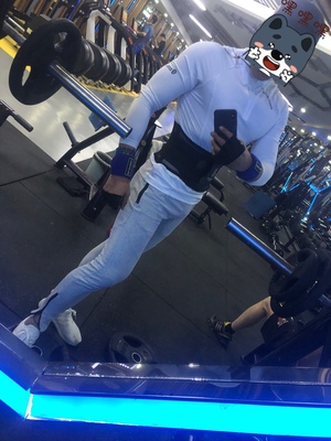 休闲运动短袖