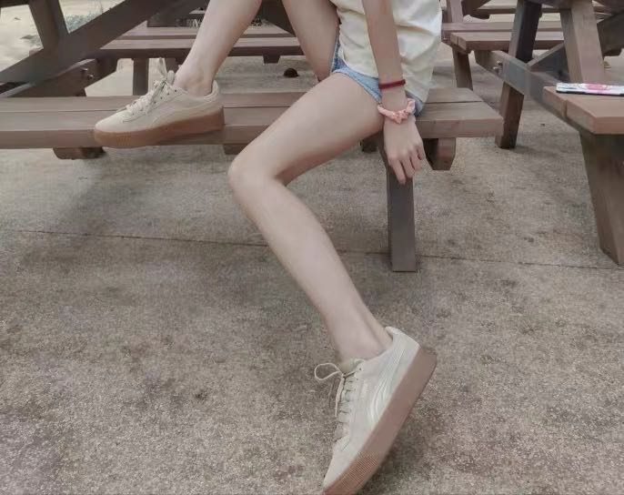 鞋子很好看，很喜欢，喜欢喜欢