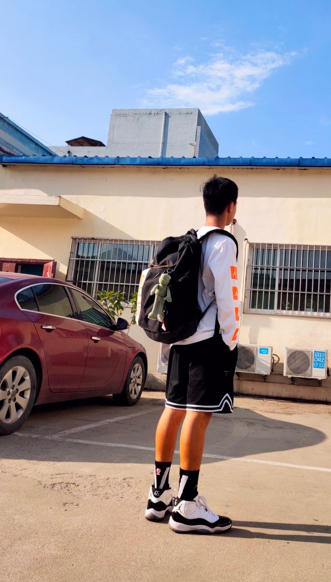 耐克Nike新款学生书包