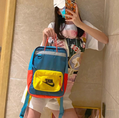 耐克运动双肩包学生书包