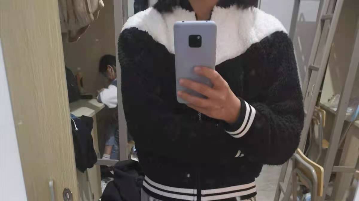 运动立领毛绒夹克外套 