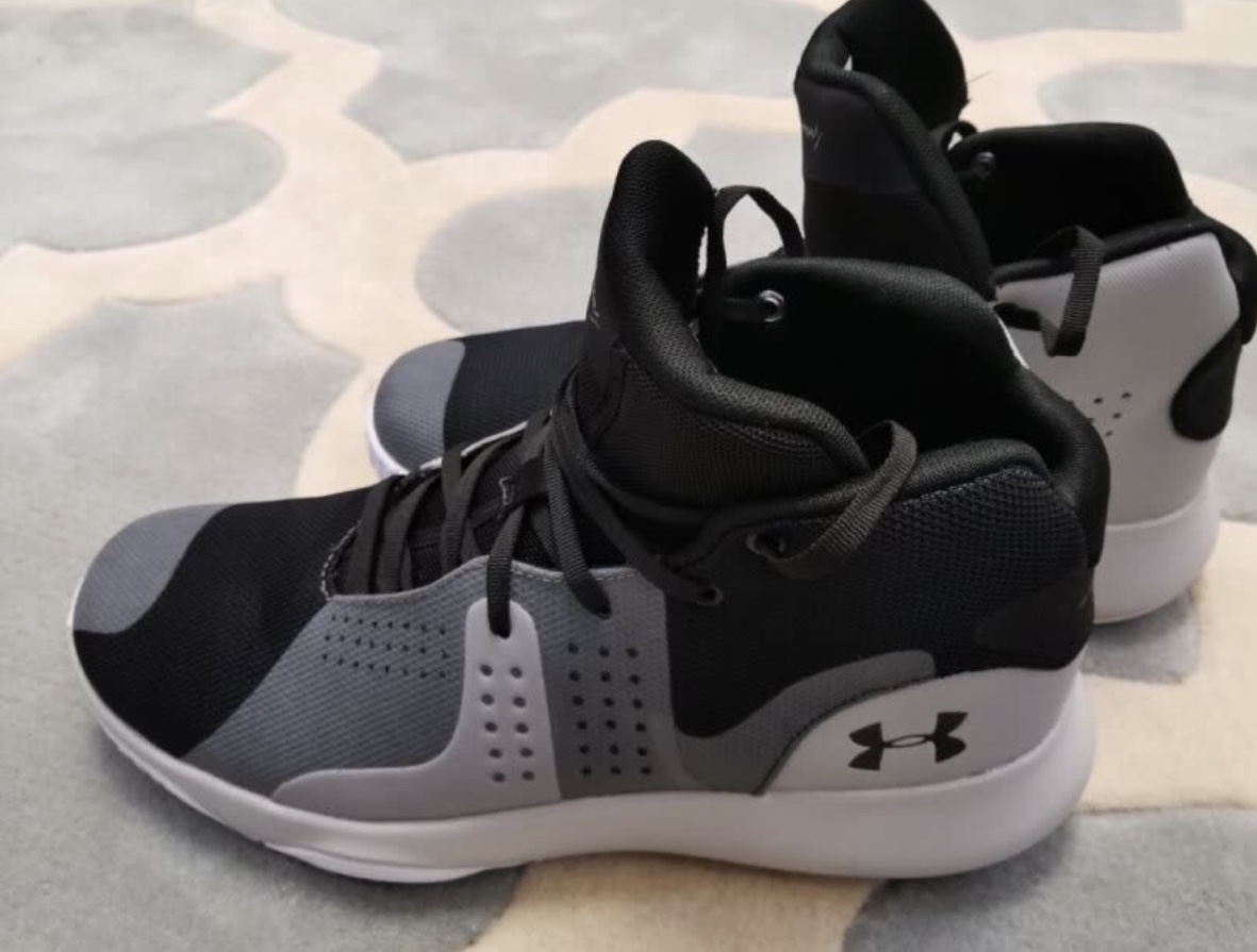 Under Armour Anomaly