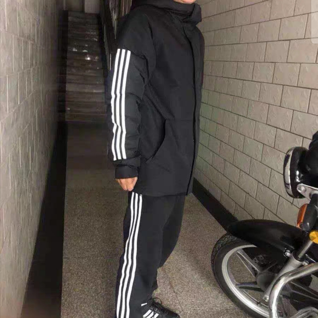  运动休闲防风棉服 