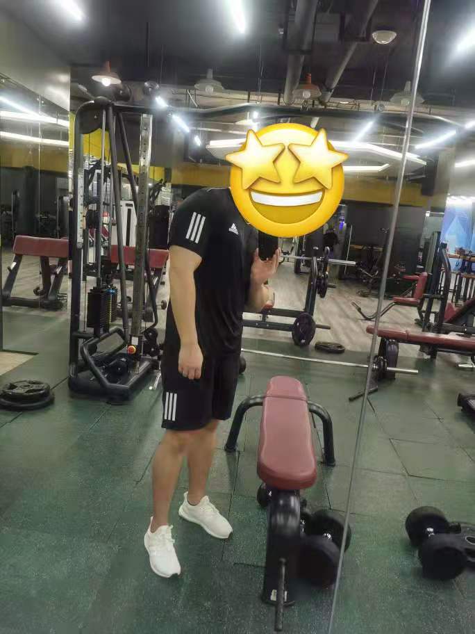 adidas 跑步运动短袖T恤 