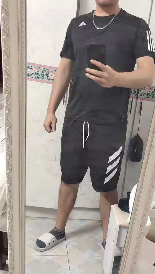 adidas 跑步运动短袖T恤 