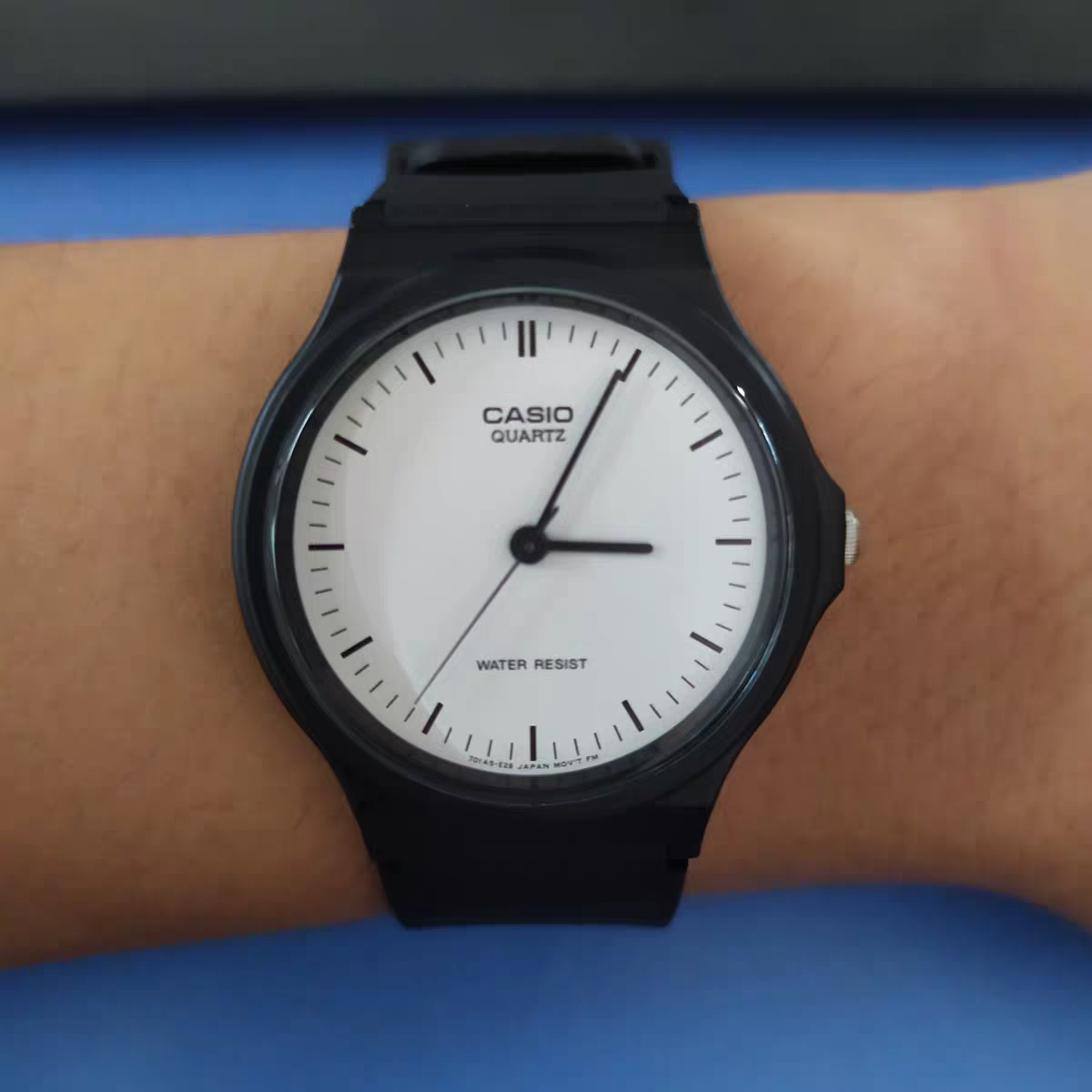 Casio/宋慧乔同款电子动能石英手表