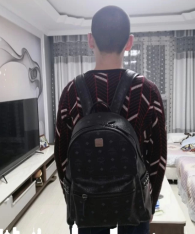  MCM   典印花中号双肩包