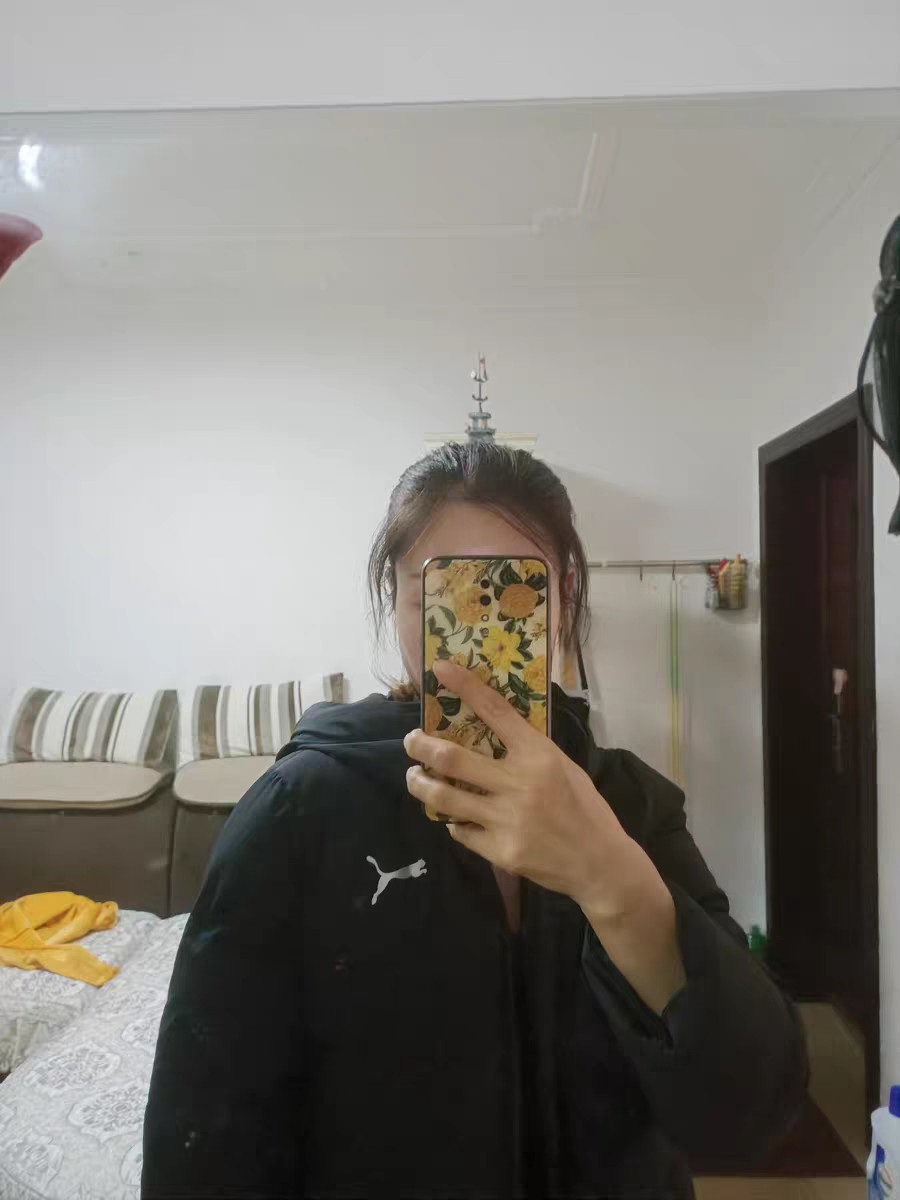 Pum 运动短款保暖羽绒服