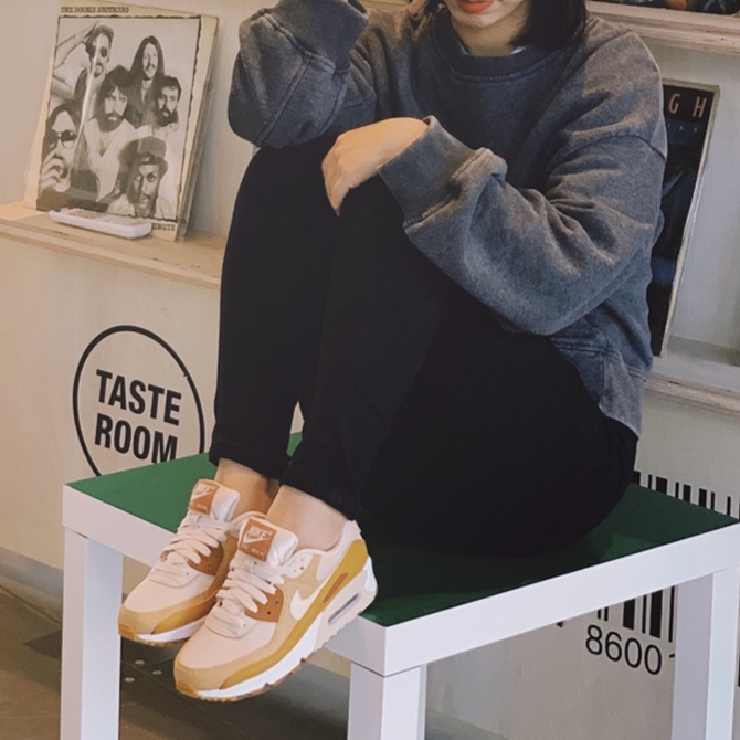 很好看的一双Air Max 90 
