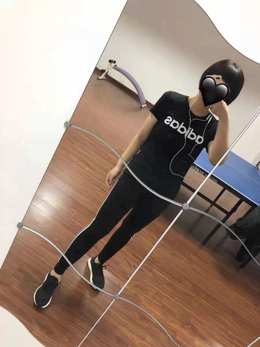 adidas neo 运动短袖T恤  