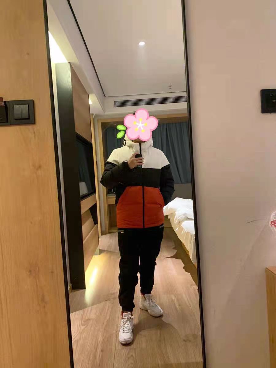 保暖运动羽绒服 