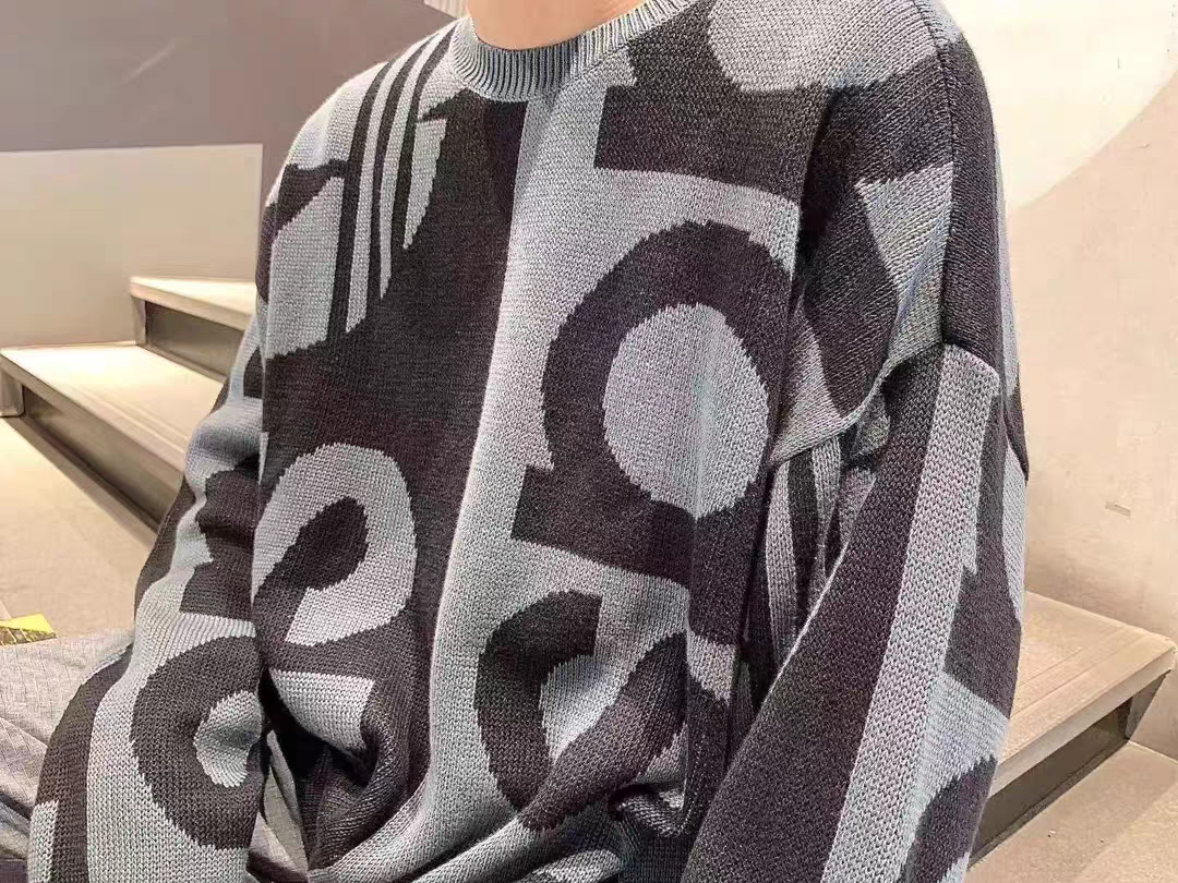  adidas 针织卫衣