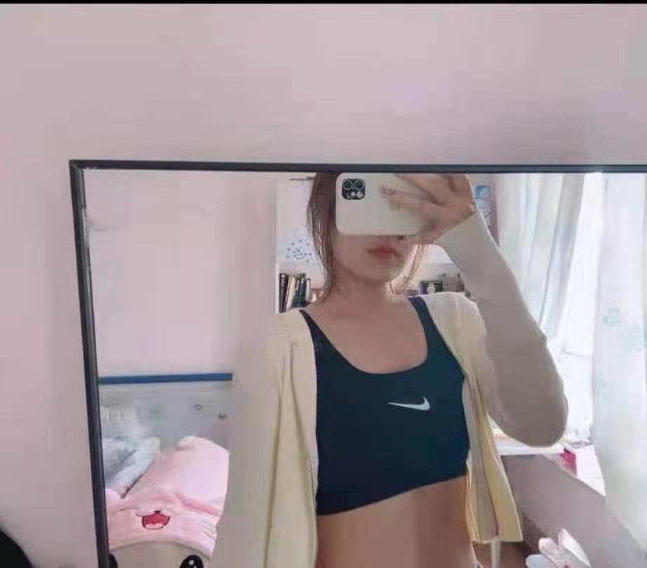 Nike 高强度支撑运动内衣 