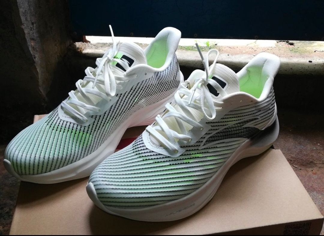 发货超快，只是我不在，没能及时签收。赞，