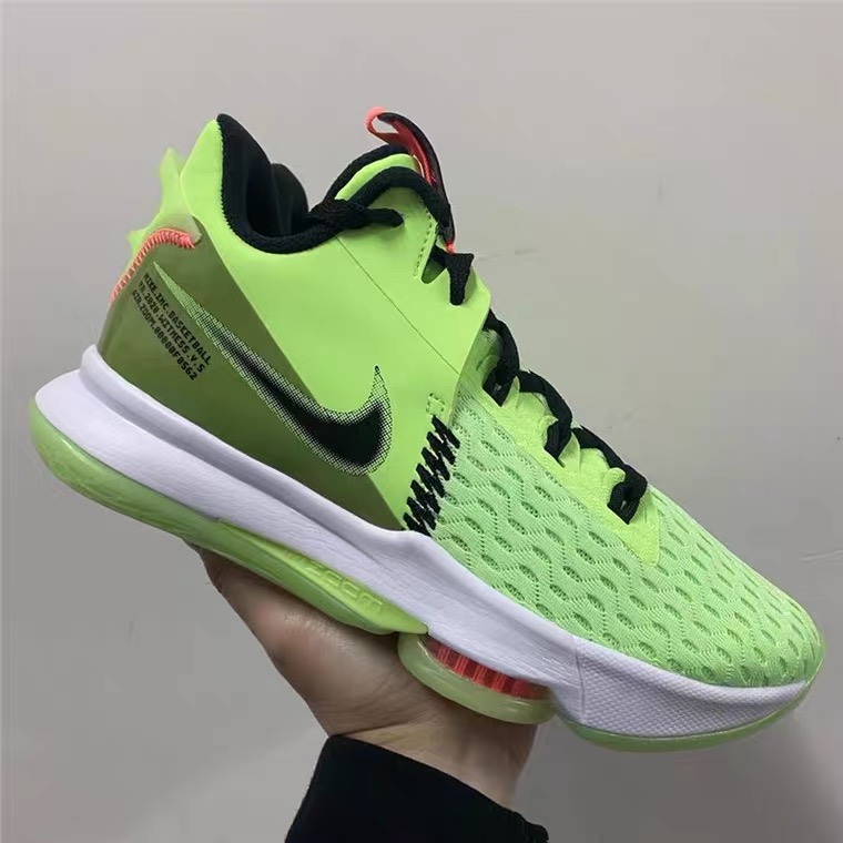Nike Lebron 