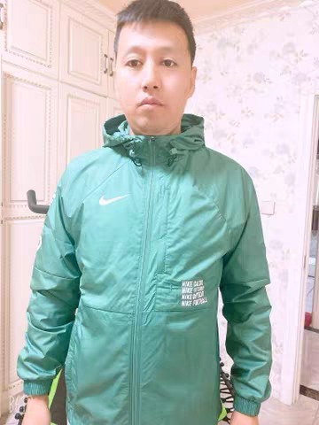 训练运动夹克 