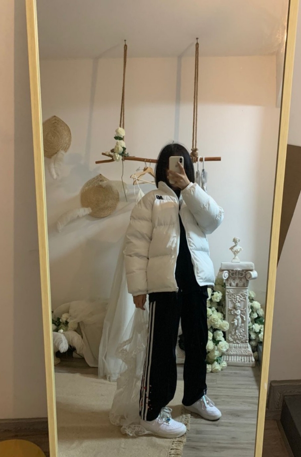 adidas  休闲裤 