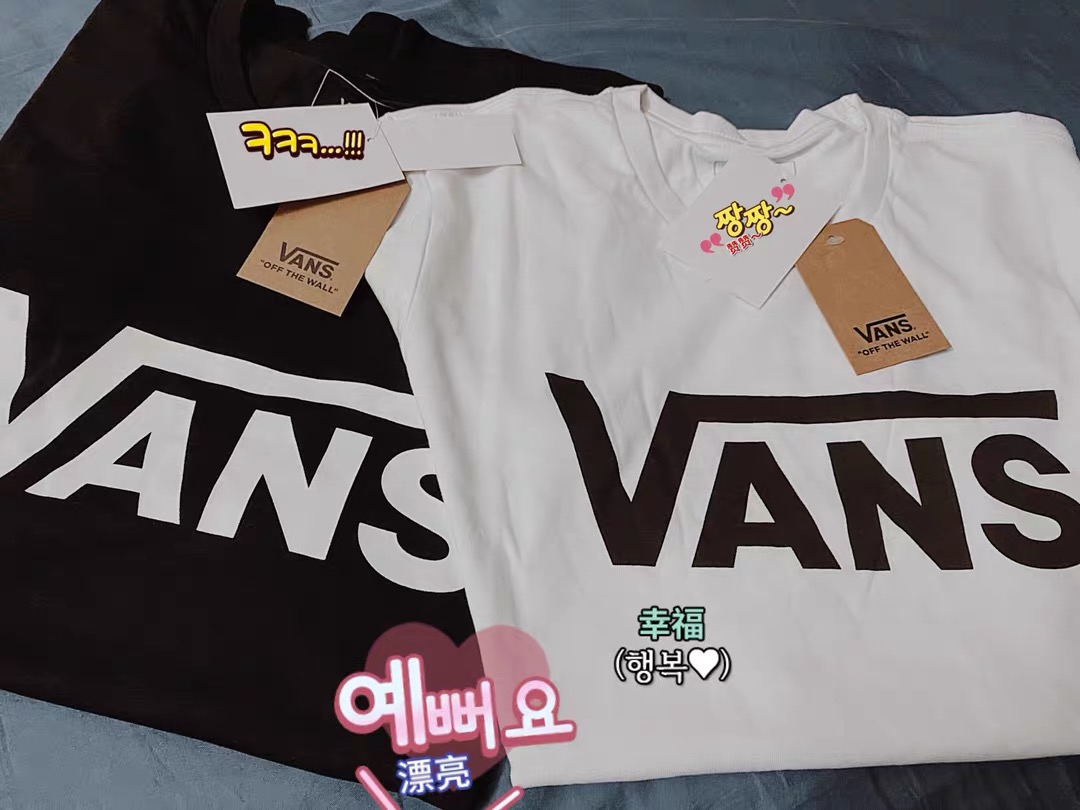  Vans VN0A4MM6DB0