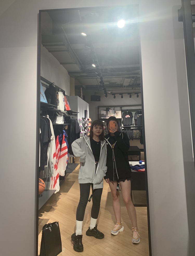 Nike简约针织连帽外套 CU4456