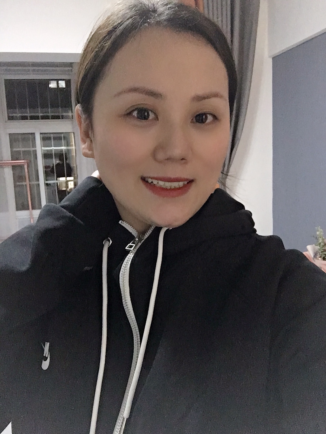 Nike简约针织连帽外套