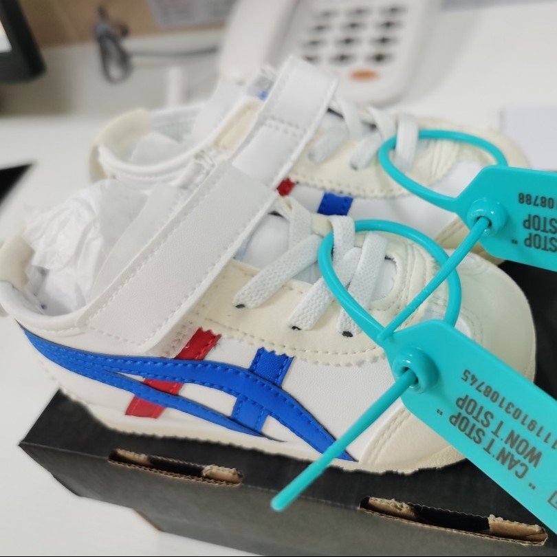 Onitsuka 童鞋