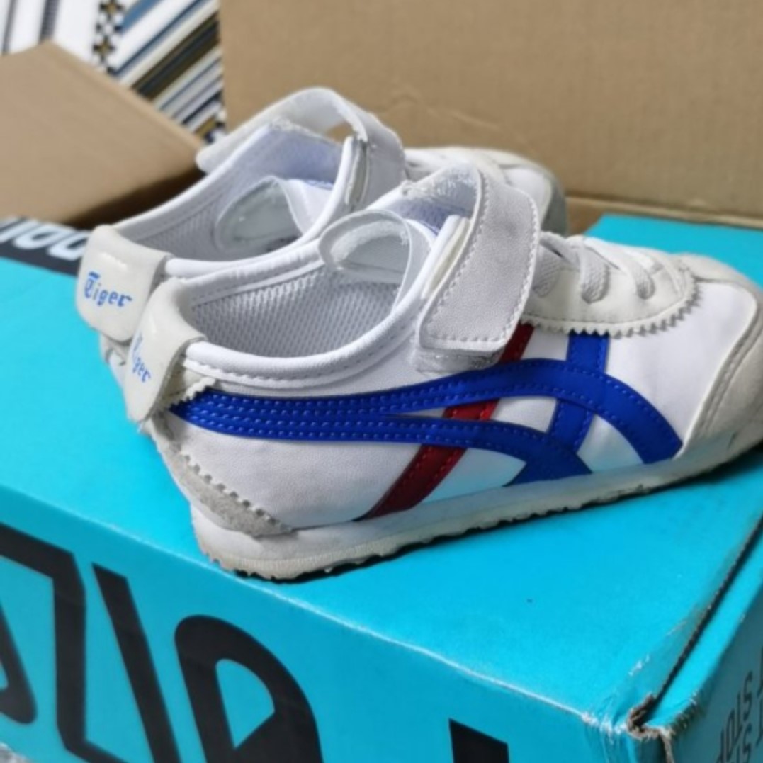 Onitsuka 童鞋