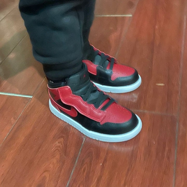 Air Jordan 1 童鞋