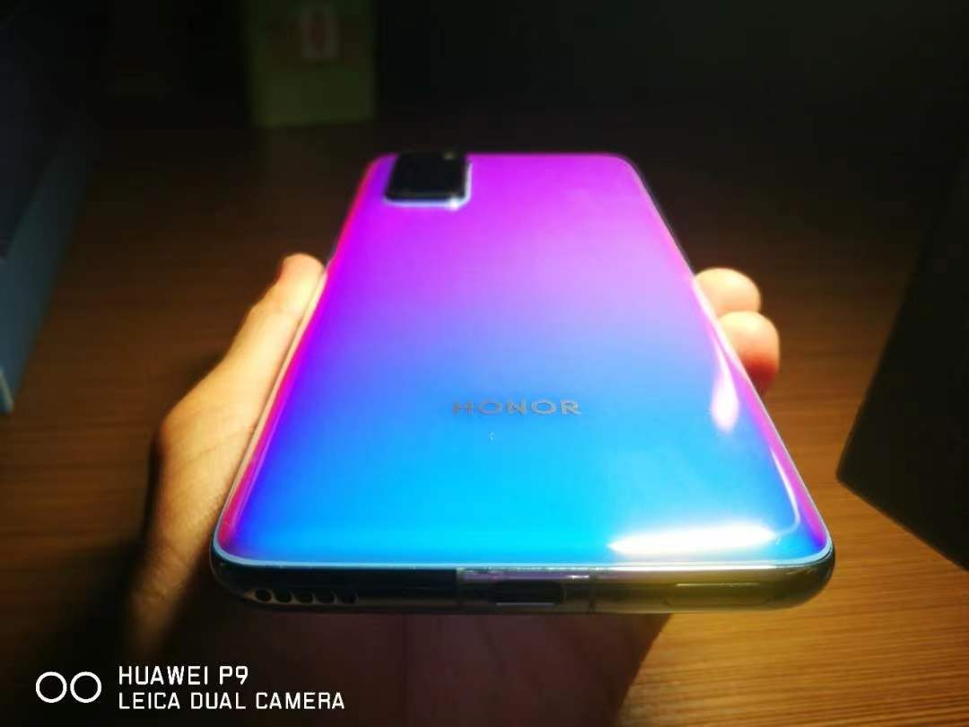 荣耀v30pro、荣耀30和华为