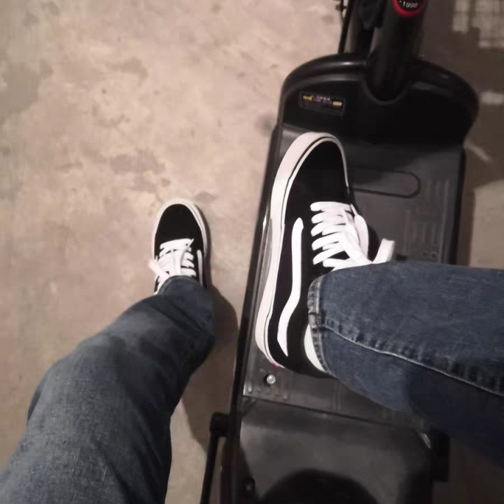 vans