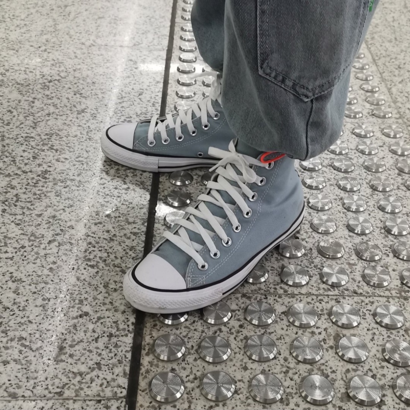鞋子脚感很好 不错