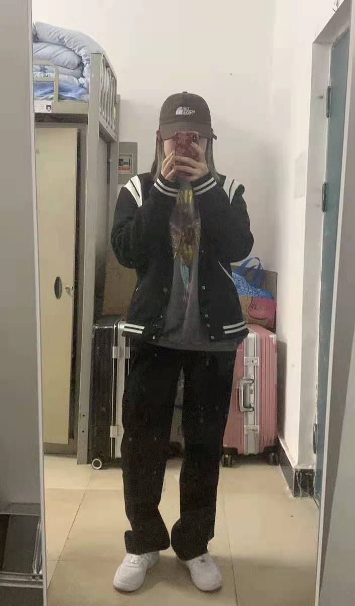   耐磨运动休闲长裤 