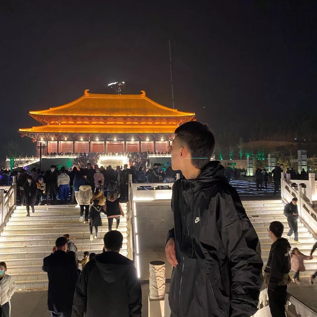 运动夹克