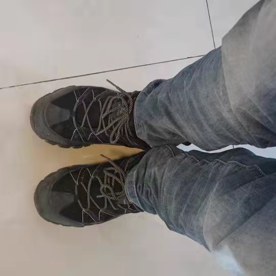 新入手的悍途户外鞋