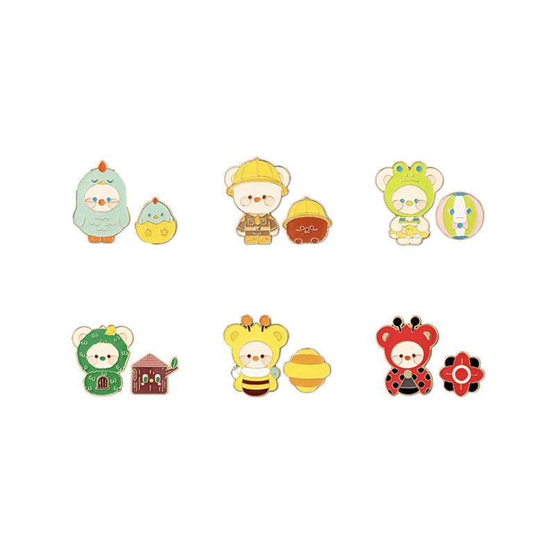 MINISO/名创优品 奇萌泰迪系列Qbee徽章盲盒