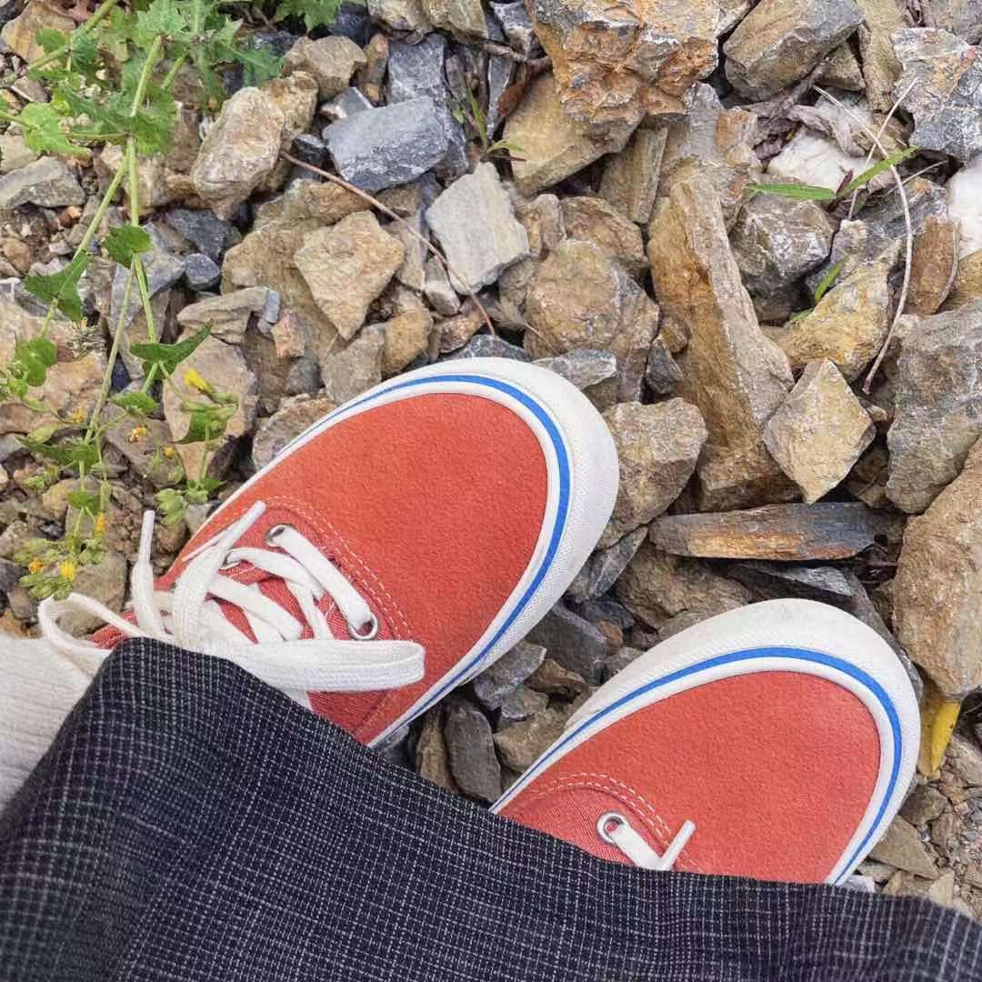 vans