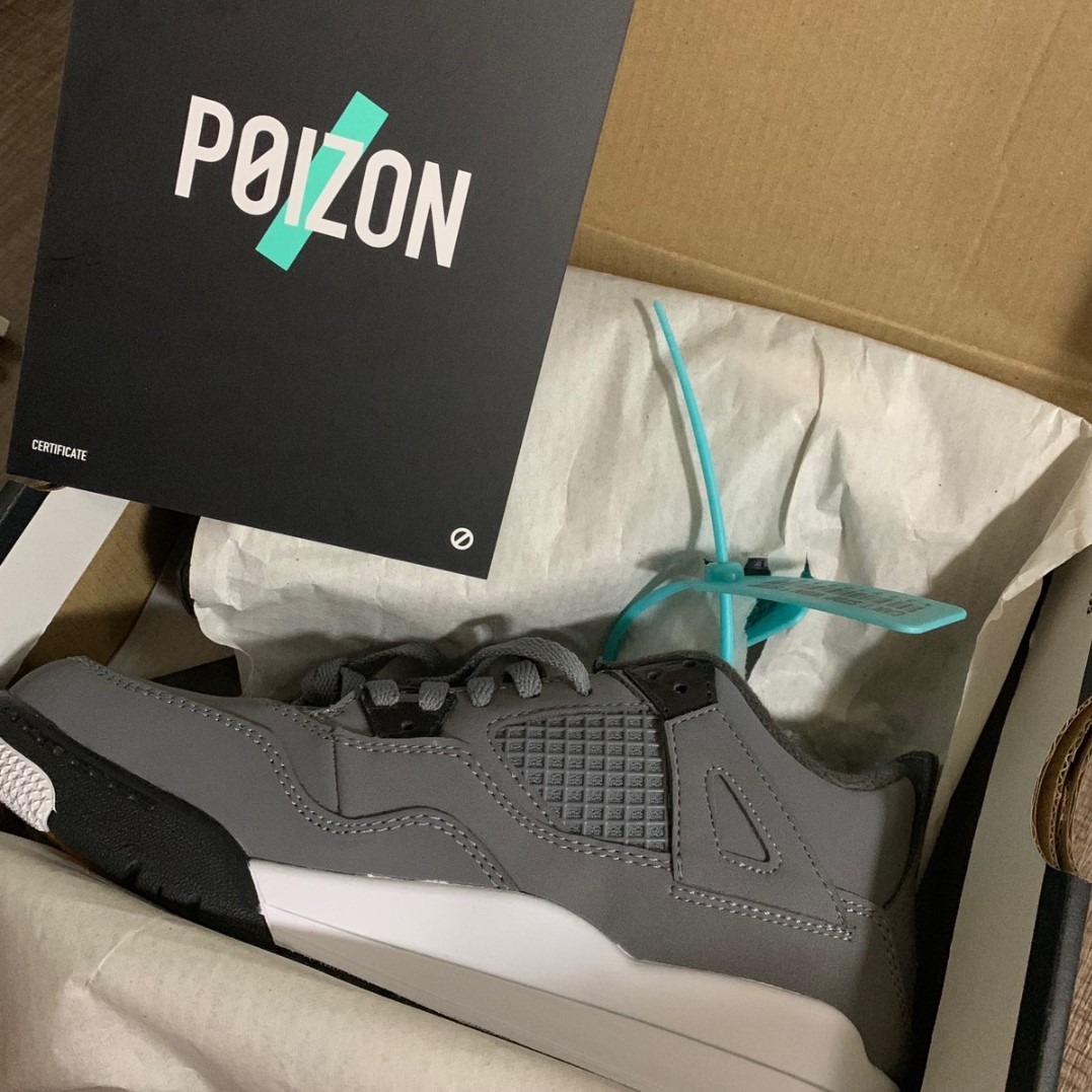 Air Jordan 4 童鞋