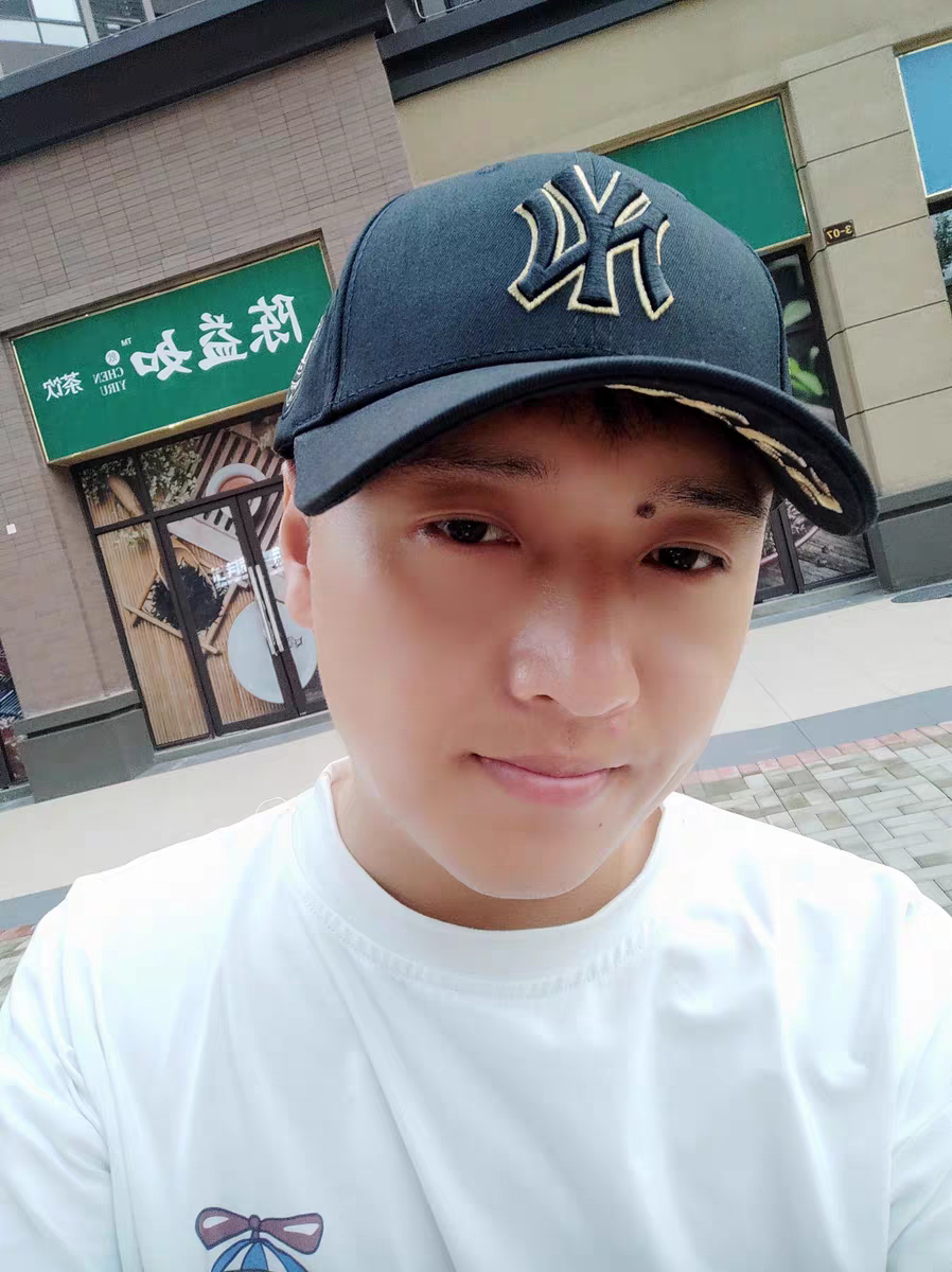 复古印花鸭舌帽 